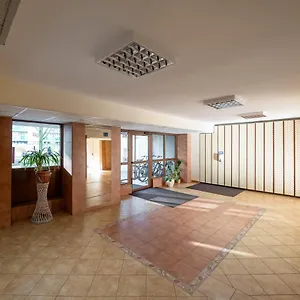 apt-sluzew-405b.warsawhotelspoland.com/